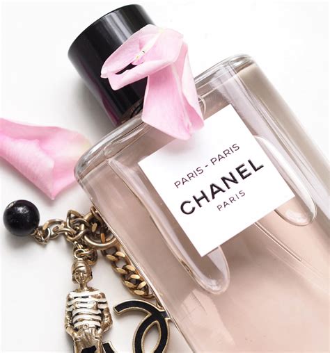 chanel maxi price in paris|chanel in paris cheaper.